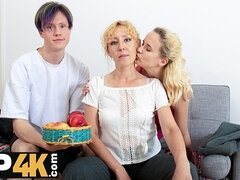 18 jahre, Hd, Reif, Mutti, Russisch, Stiefmutter, Strümpfe, Spielzeuge