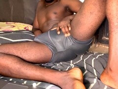 Afrikanisch, Grosser schwanz, Schwarz, Schwul, Riesig, Masturbation, Solo, Scherzbold