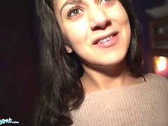 Sucer une bite, Tir de sperme, Gorge profonde, Hd, Orgasme, Pov, Public, Nénés