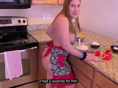 Fucking brothers girlfriend while she bakes naked - big ass and cum on face