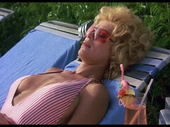 Grosse titten, Vollbusig, Milf, Natürlichen titten, Pool, Pornostars, Retro, Vintage