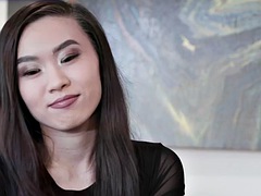 Asiatique, Nana, Grosse bite, Sucer une bite, Médecin, Branlette thaïlandaise, Lingerie, Suçant
