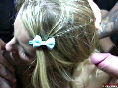 Gros seins, Blonde, Bukkaké, Groupe, Actrice du porno