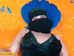 18 ans, Asiatique, Tante, Gros cul, Bisexuelle, Sucer une bite, Petit ami, Petite amie