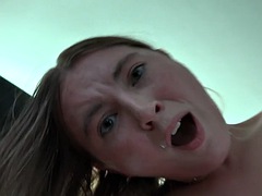 Leie, Blasen, Auto, Besamung, Freundin, Hardcore, Pov, Ablutschen