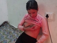 18 ans, Tante, Bisexuelle, Doigter, Fait maison, Indienne, Chatte, Adolescente