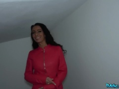 Amateur, Sucer une bite, En levrette, Faciale, Mère que j'aimerais baiser, De plein air, Pov, Public
