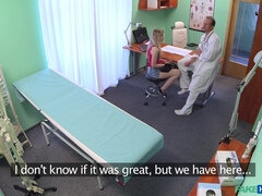 Enthousiasteling, Kont, Blond, Pijpbeurt, Likken, Kut duiken, Mager, Uniformpje