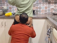 Asiático, Tetas grandes, Pareja, Casero, Indio, Cocina, Masaje, Madres para coger