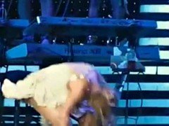 Lieveling, Bruinharig, Beroemdheid