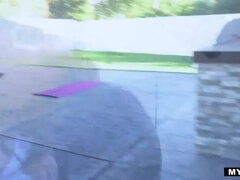 Corridas, Estilo perrito, Sexo duro, Lamidas, Al aire libre, Pov, Montar, Tatuaje