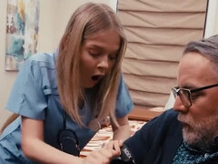 Красотки, Большой член, Лесбиянка, Лизание, Мастурбация, Киски, Сиськи, Игрушки