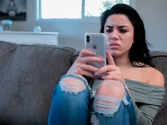 Gros cul, Sucer une bite, Brunette brune, En levrette, Mère que j'aimerais baiser, Pov, Rasée, Jarretelles