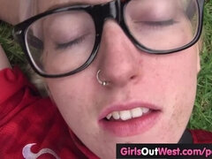 素人, ブロンド, 茶髪の, Hd, なめる, ピグテール, 公共, オマンコ