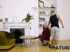 Grosse titten, Blasen, Kehlenfick, Hardcore, Natürlichen titten, Pov, Realität, Ehefrau