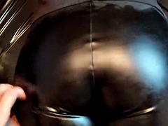 素人, お尻, 衣服着たままセックス, イく瞬間, フェティッシュ, レザー, マッサージ, オイル