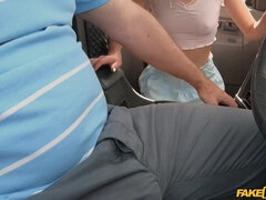 Sucer une bite, Tromperie, Collège université, Gorge profonde, Hard, Petite femme, Chevaucher, Maigrichonne