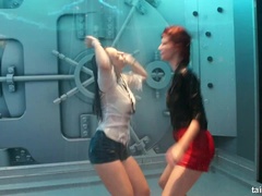 Amateur, Brunette brune, Dansant, Cuir, Fête, Satin, Softcore, Mouillée