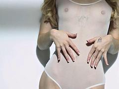 Grosser schwanz, Grosse titten, Blondine, Blasen, Hd, Riesenschwanz, Interrassisch