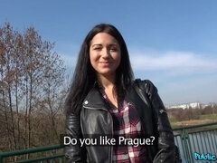 Enthousiasteling, Pijpbeurt, Sperma shot, Sperma in gezicht, Buiten, Openbaar, Russisch, Billekoek