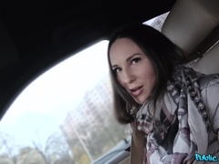 Sucer une bite, Voiture, Tir de sperme, Faciale, Branlette thaïlandaise, De plein air, Pov, Russe