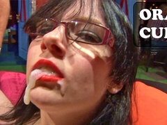 Sucer une bite, Britannique, Éjaculer dans la bouche, Tir de sperme, Groupe, Hd, Avaler, Adolescente