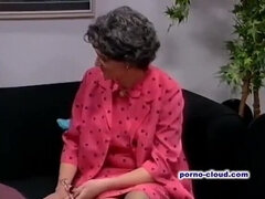 Hairy MILF Heather Barron Can't Say No to Girls - German Vintage Blowjob & Cum in Mouth