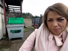 Blondine, Blasen, Süss, Geld, Im freien