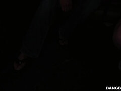 18 ans, Amateur, Sucer une bite, Brunette brune, Bus, Tir de sperme, Hd, Adolescente