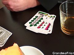 Мастурбация, Мамочка, Натуральные сиськи, Киски, Мачеха, Чулки, Втроем, Сиськи