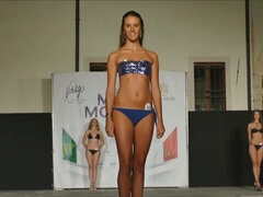 Leie, Grosse titten, Vollbusig, Natürlichen titten, Jungendliche (18+), Titten