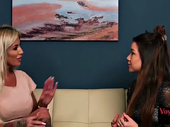 Любители, Красотки, Большие сиськи, Британки, Женское доминирование, Пирсинг, Тату, Подглядывание