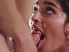 Sperma im mund, Ehemann, Latina, Lecken, Lingerie, Zierlich, Muschi, Titten