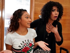 Arsch, Schwarz, Blasen, Braunhaarige, Fingern, Interrassisch, Pov, Jungendliche (18+)