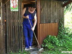 Blond, Pijpbeurt, Mollig, Gezichtzitten, Hd, Buiten, Anaal likken, Slaaf