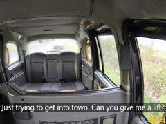 Kont, Bruinharig, Rondborstig, Schattig, Sperma in gezicht, Buiten, Kousen, Tatoeage