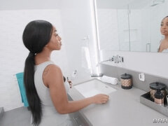 アメリカ人, 美女, デカパイ, チン, ハードコア, 異人種間, なめる, 締まりの良い
