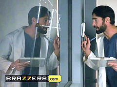 Doctors venture - Ashley Fires Charles Dera