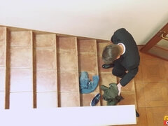 Pijpbeurt, Bedriegen, Hondjeshouding, 1 man 2 vrouwen, Lesbisch, Likken, Masturbatie, Kut duiken