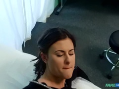 Amateur, Lécher le cul, Plantureuse, Médecin, Doigter, Bureau, Chatte, Voyeur