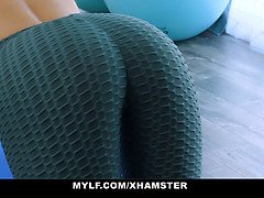 Большой член, Большие сиськи, Грудастые, Зрелые, Милф, Мамочка, Кричащие, Мачеха