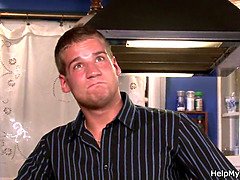 Pijpbeurt, Bruinharig, Man die toekijkt, Lul, Europees, Moeder die ik wil neuken, Zuigen, Tiener