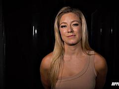 Bondage discipline sadomasochisme, Blond, Fetisj, Voeten fetish, Hardcore, Hd, Buiten