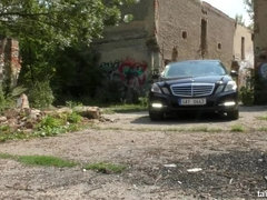 Blasen, Küssen, Milf, Pissen, Kurzes haar, Dusche, Strümpfe, Titten