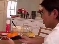 Besamung, Hardcore, Hd, Japanische massage, Reif, Muschi, Rasiert, Spielzeuge