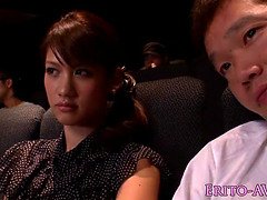 アジア人, 着衣女と全裸男, 映画, 口内発射, イく瞬間, 彼女, Hd, 日本人