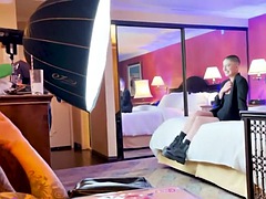 美女, キス, レズビアン, ピアス, シーメール, ソフトコア, タトゥー, オッパイの