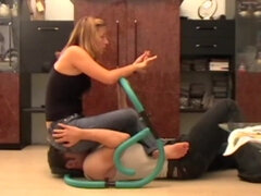 18 jaar, Kont, Grote kont, Bruinharig, Dominante vrouw, Fetisj, Hardcore, Roodharige vrouw