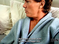 素人, デカパイ, 指いじり, 赤毛, 一人, ストリッピング, 締まりの良い, 濡れ