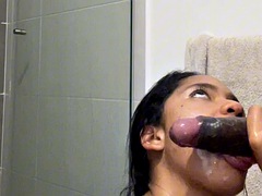 Salle de bains, Noire, Sucer une bite, Couple, Noir ébène, Énorme, Douche, Pute